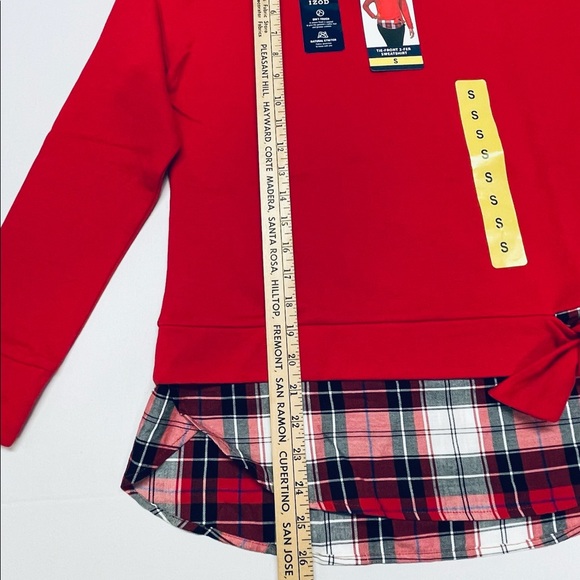 NEW- Women’s Izod Long Sleeve Tie Front 2 Fer Sweatshirt - Picture 6 of 11